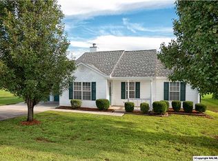 502 Henry Taylor Rd, New Market, AL 35761