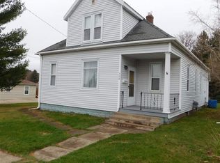 508 E Main St, Iron Mountain, MI 49801