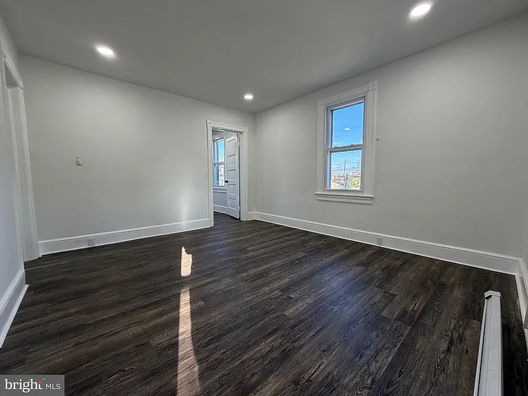 517 Bentley Ave #C — Photo 6