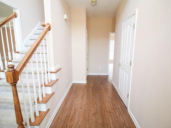 3rd image of 3440 Prairie Dr