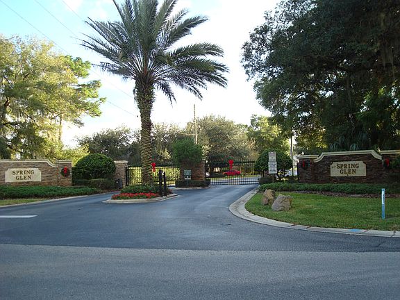 Neighborhood Gate
