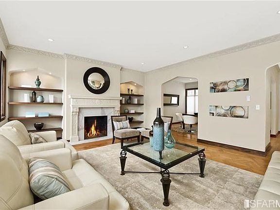 5th image of 1752 Bay St #1754
