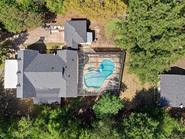 233 E High St, Wills Point, TX 75169