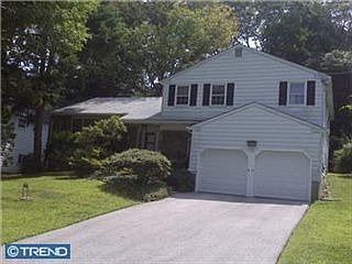 2nd image of 152 Overhill Rd