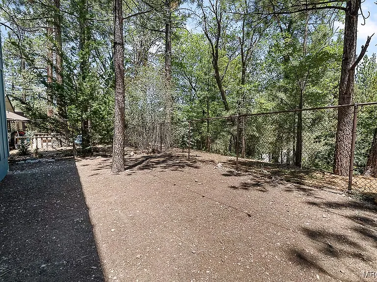 42646 Constellation Dr — Photo 35