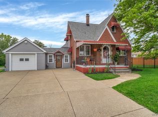 3306 Abbott Rd, Orchard Park, NY 14127