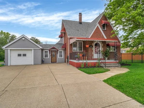 3306 Abbott Rd, Orchard Park, NY 14127
