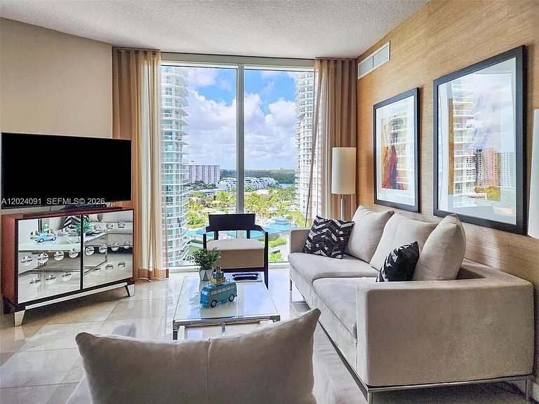 150 Sunny Isles Blvd #11204 — Photo 3