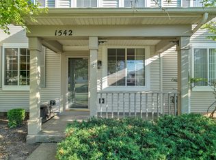 1542 Azalea Cir, Romeoville, IL 60446