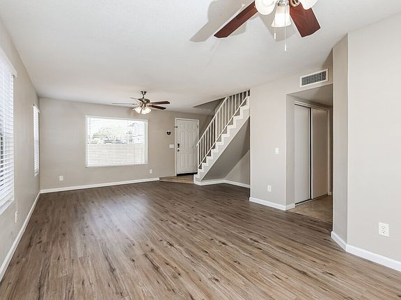 5th image of 1122 E Escuda Dr