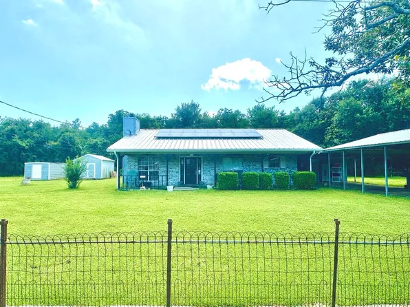 2605 N 10th St, Orange, TX 77630