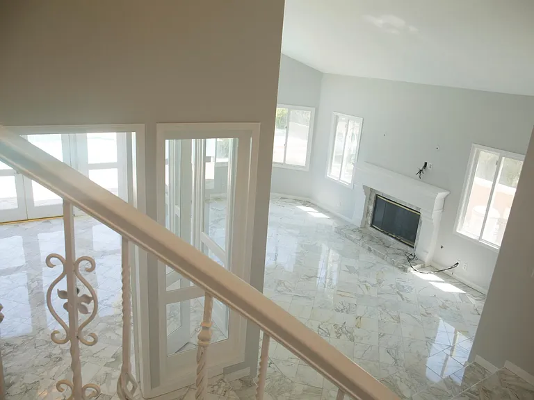 24825 Alexandra Ct — Photo 20