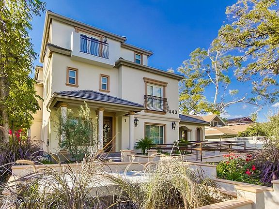2nd image of 443 S Oakland Ave #7