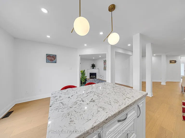 262 Helen Ave — Photo 38