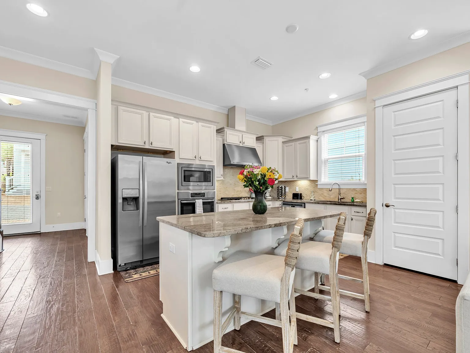 111 Emerald Beach Way — Photo 3