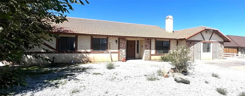 3 bed, 2134 sqft, $2,850 — Photo 1