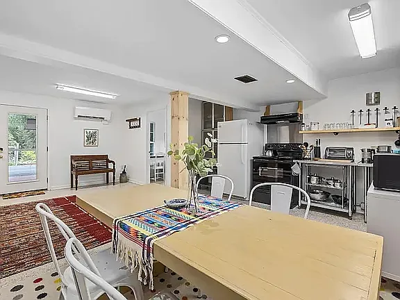 55 Cranesway Dr #1 — Photo 9