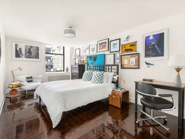 65 West 13th Street image 10 of 13