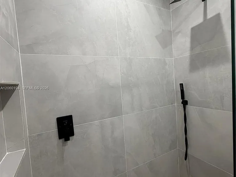 4664 SW 32nd Ave #4664 — Photo 32