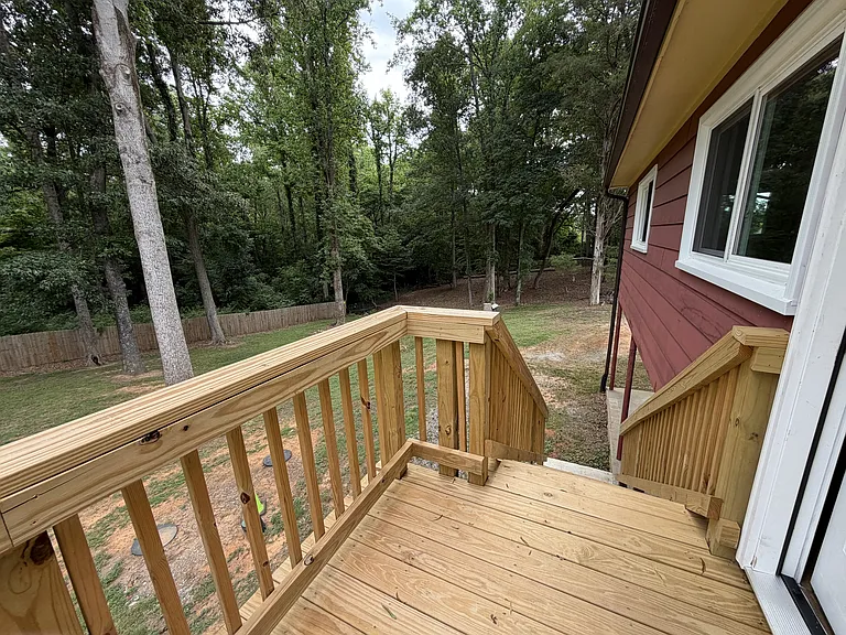 147 Crooked Ln — Photo 13