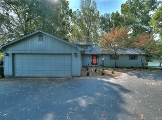 7931 Vista View Dr, Sherrills Ford, NC 28673