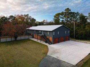 392 Creekside Dr, Leesburg, GA 31763