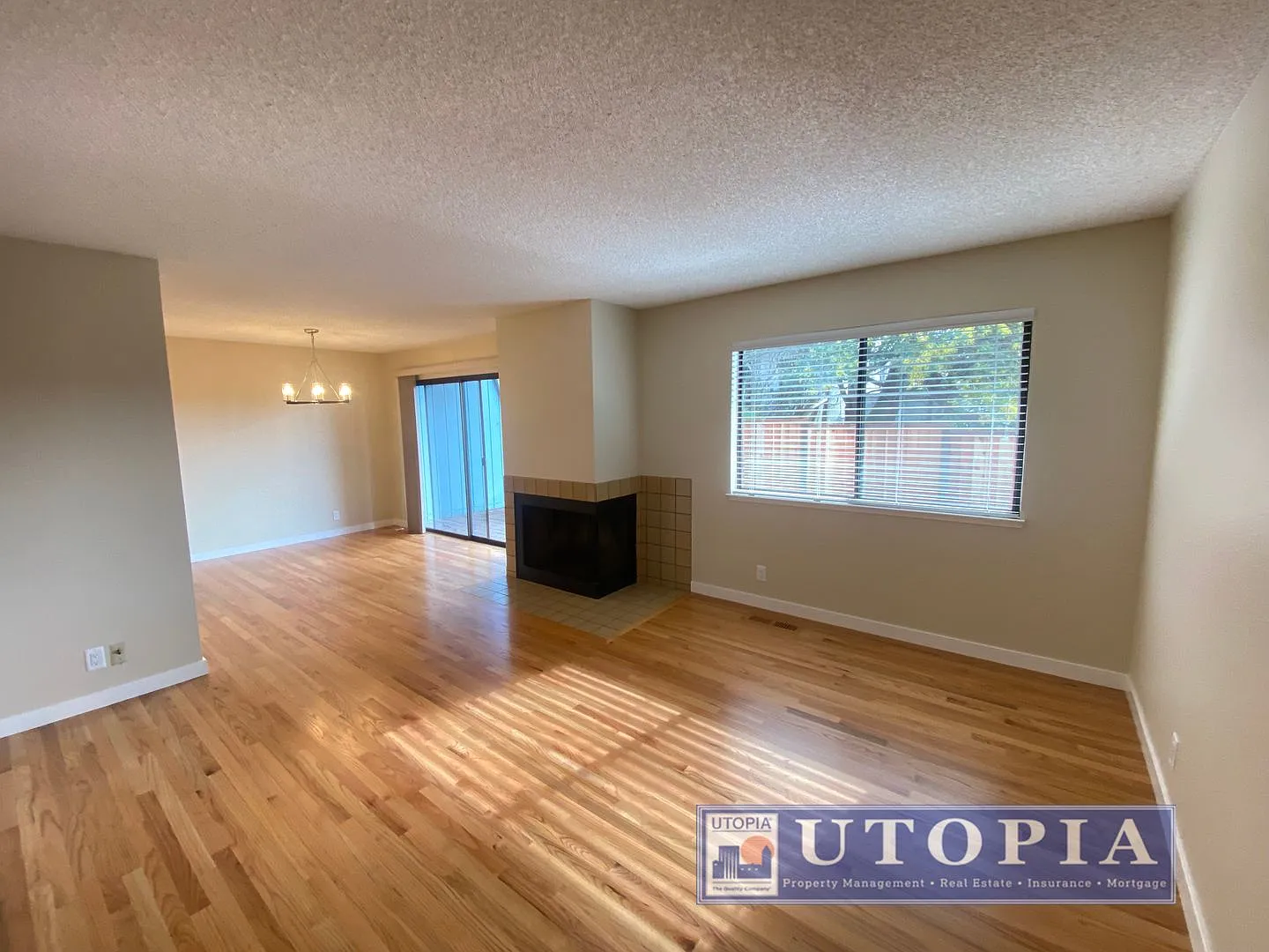 Spacious 2 bed 2.5 Bath Aptos Townhome — Photo 2