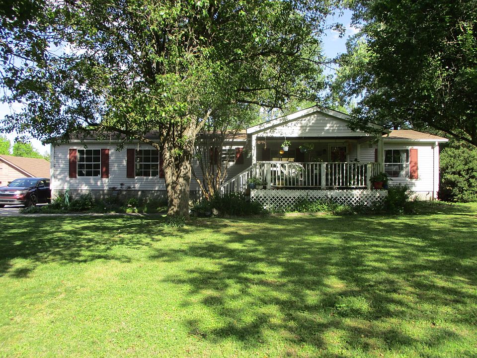 1st image of 230 Davis Corner Rd