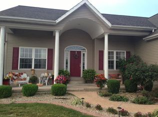 5248 Clark Rd, Salem, IL 62881