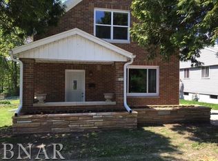 1619 Koch St, Bloomington, IL