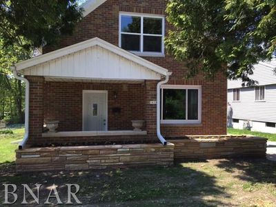 1619 Koch St, Bloomington, IL, 61701