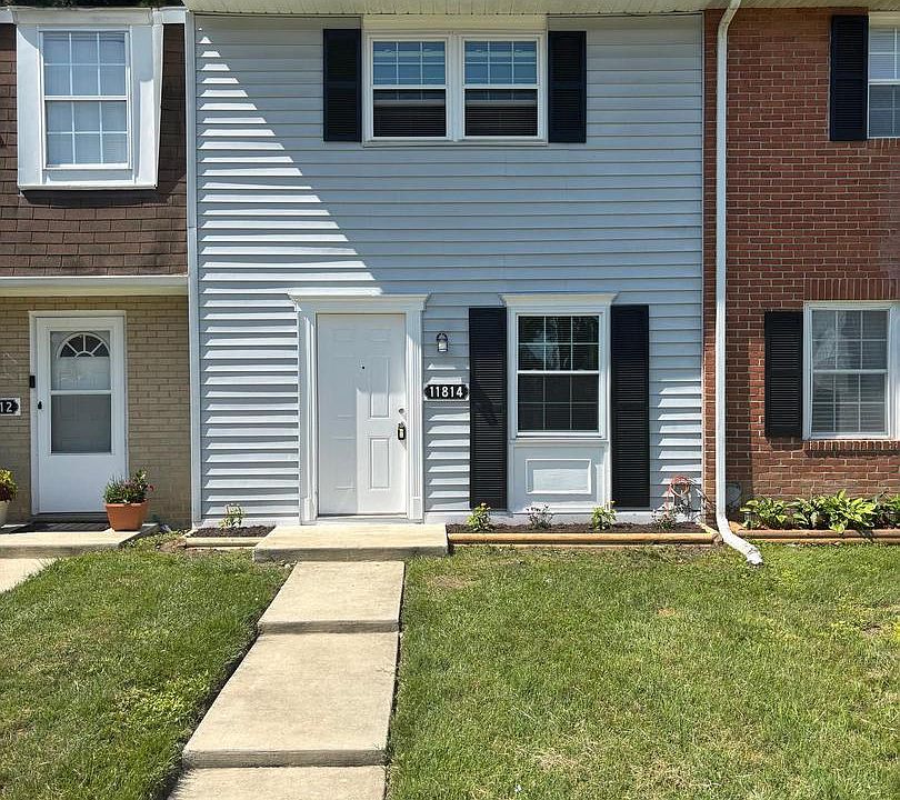 1st image of 11814 Oak Manor Dr #54