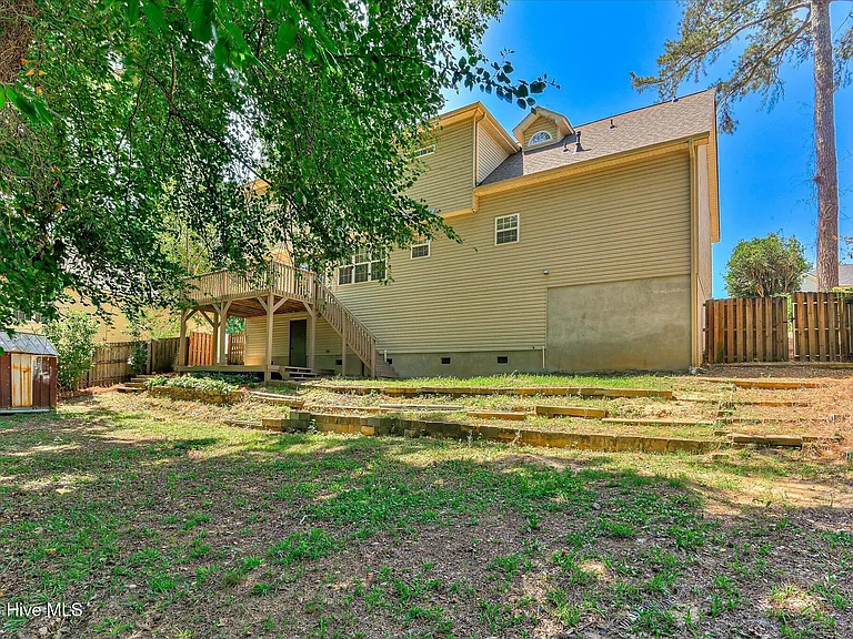 4688 Perry Mill Cir — Photo 40