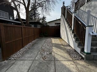 486 4th St E, Sonoma, CA 95476