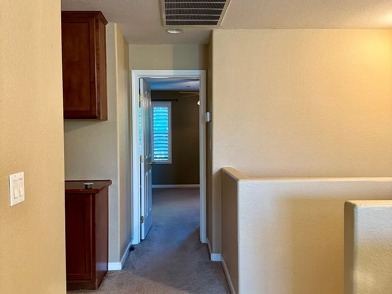 304 Esplanade Cir — Photo 28