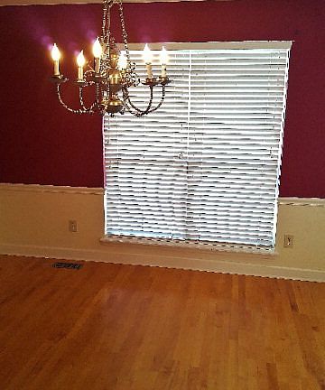 3rd image of 253 Ashbrook Dr