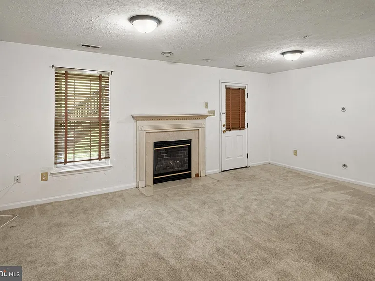 9805 Redwing Dr #9805 — Photo 5