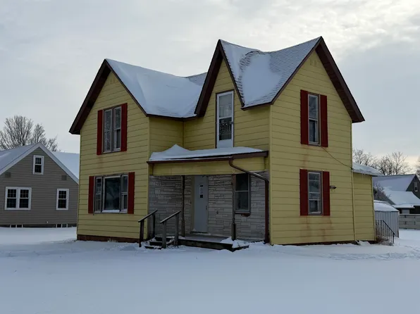 802 E 5th St, Spencer, IA 51301