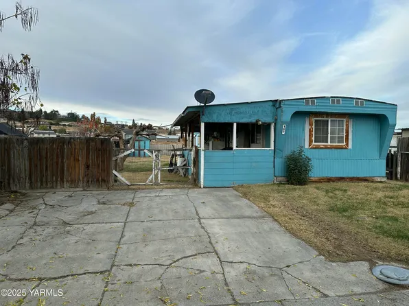 131 Parkland Dr Unit 167, Sunnyside, WA 98944