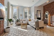Park St-2404-010.jpg