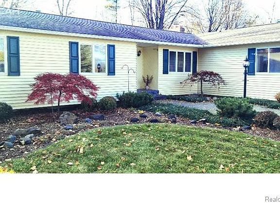 3rd image of 7278 S Fork Dr