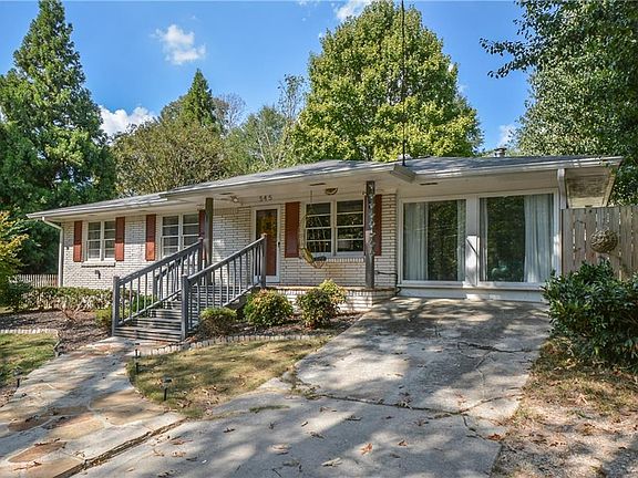 3rd image of 545 Crane Dr