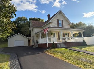 25 Hudson Ave, Guilford, ME 04443