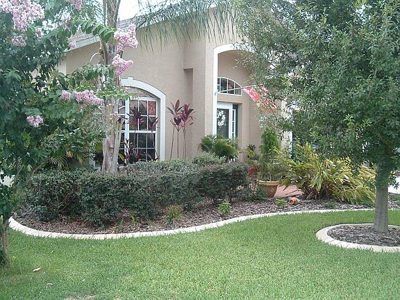 Part of front yard plus curbing