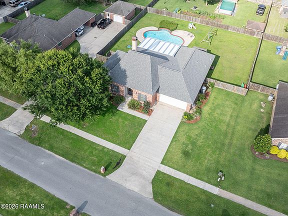 5th image of 9623 Belle Place Cir