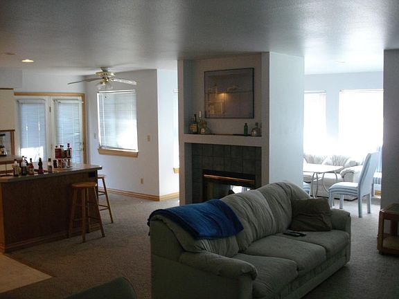 Double sided fireplace