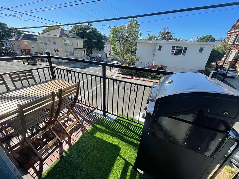 2427 Ellsworth St — Photo 114
