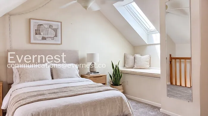 2205 Arapahoe Ave #8 — Photo 2