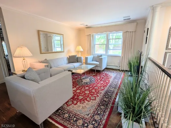 48 Mount Kemble Ave #B, Morristown, NJ 07960