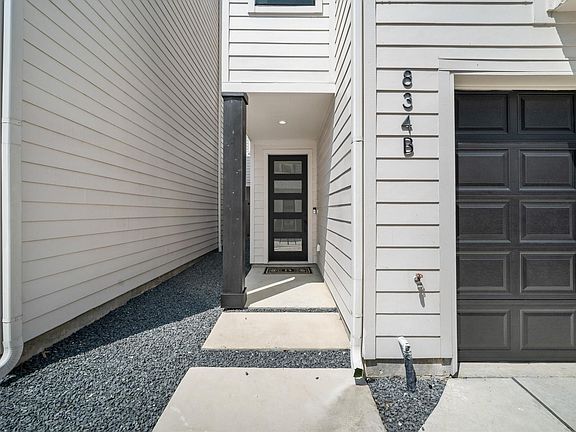 5th image of 834 Wakefield Dr #B